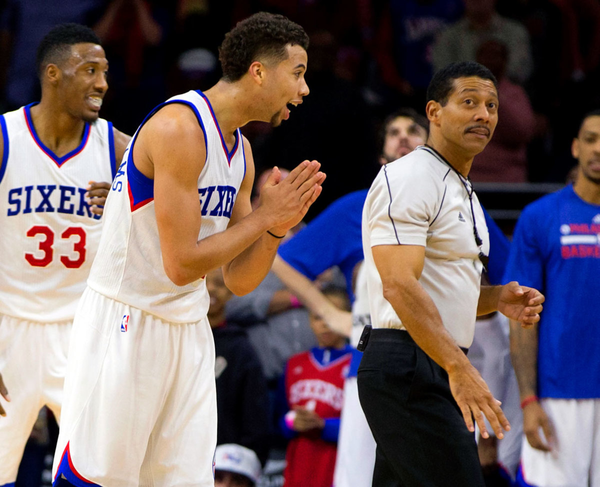 Michael-Carter-Williams-2015-0105-foul-face-react.jpg
